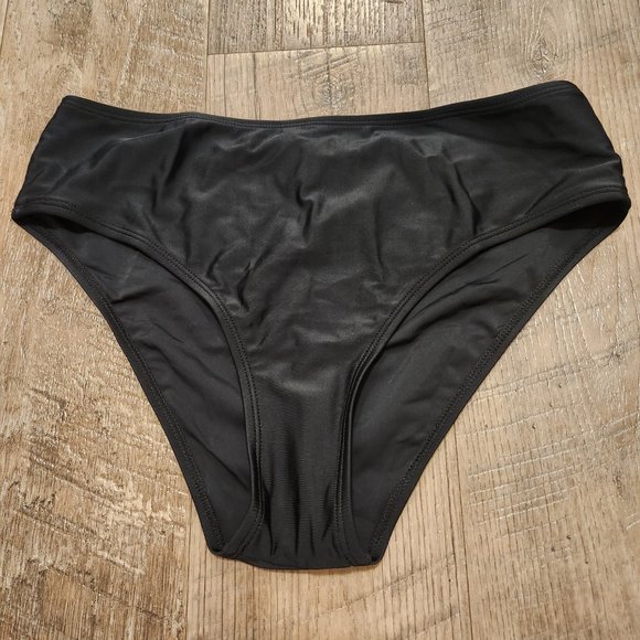 Keep It Cool Black Mid Rise Classic Hipster Bikini Bottom - MEDIUM - Picture 3 of 9